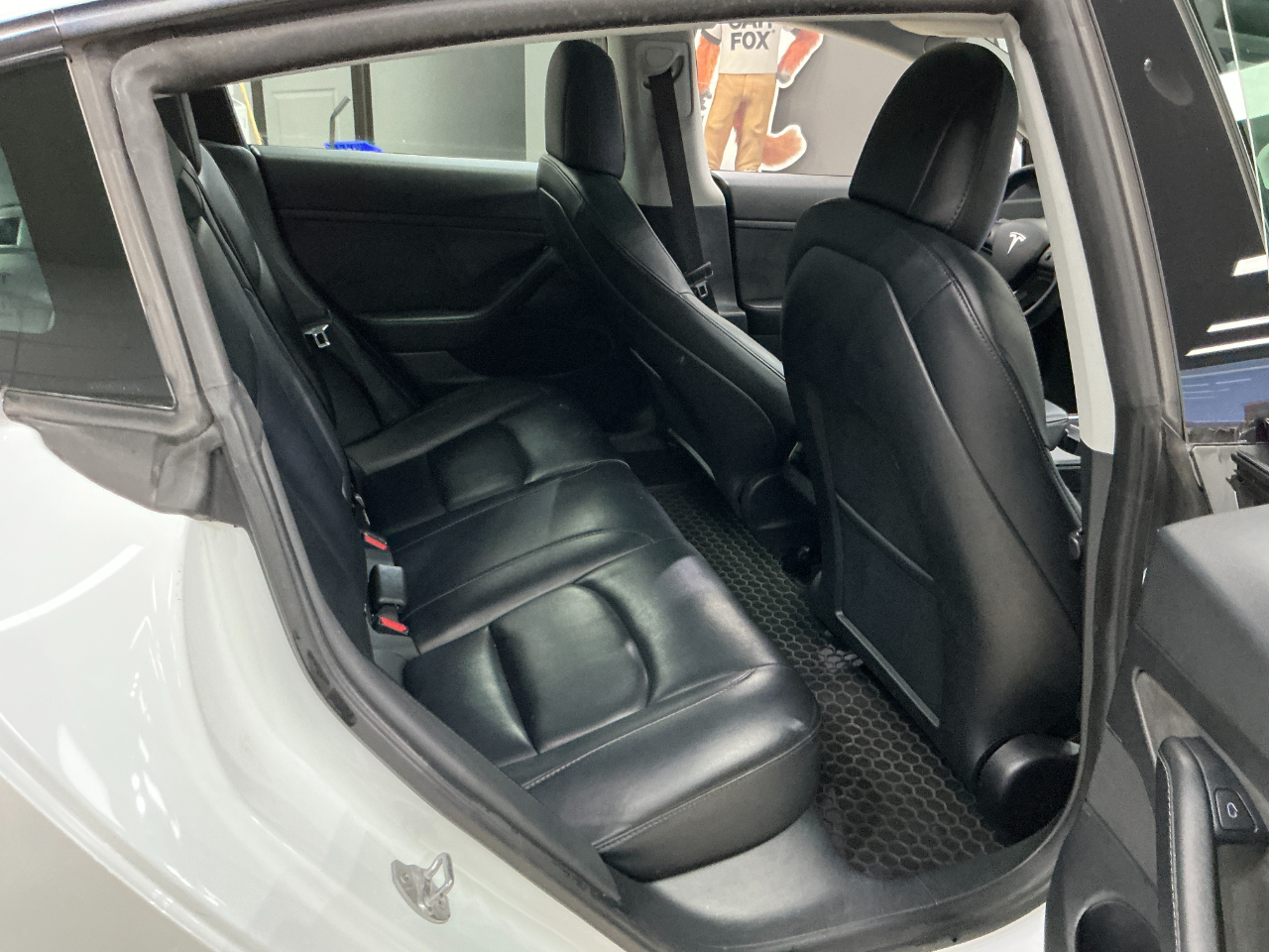 Tesla Model 3 Standard Range Plus RWD 2021