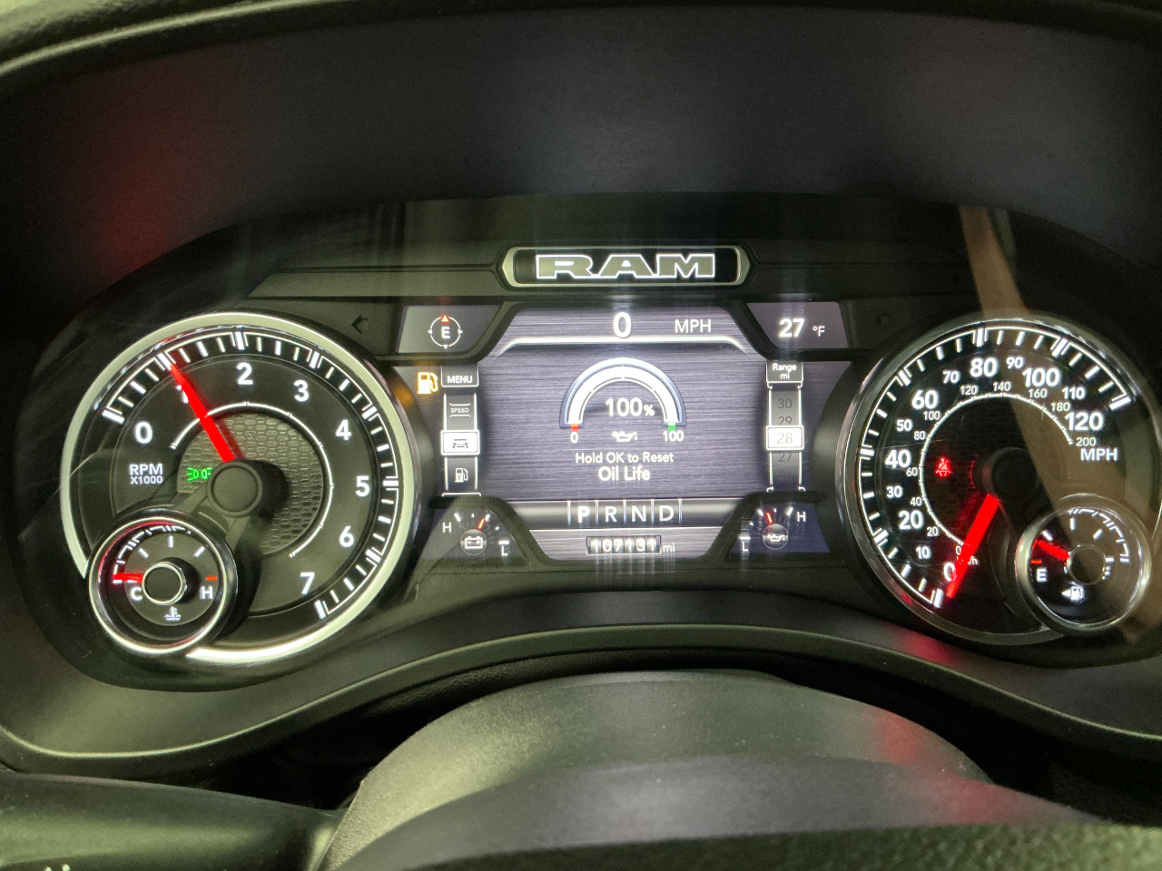 RAM 1500 Big Horn 4x4 Crew Cab 5'7" Box 2022