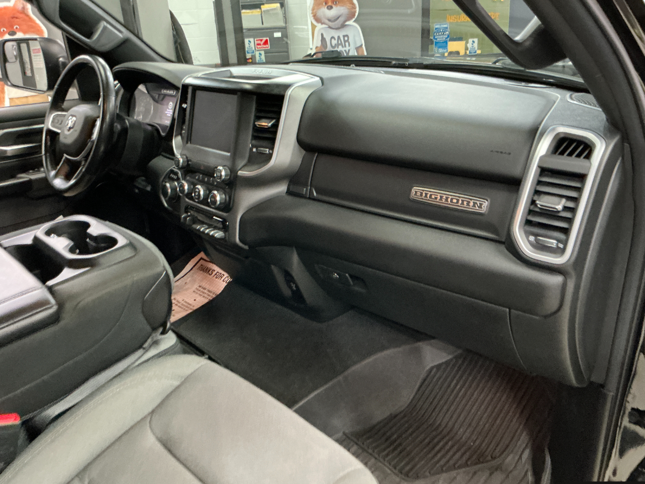 RAM 1500 Big Horn 4x4 Crew Cab 5'7" Box 2022