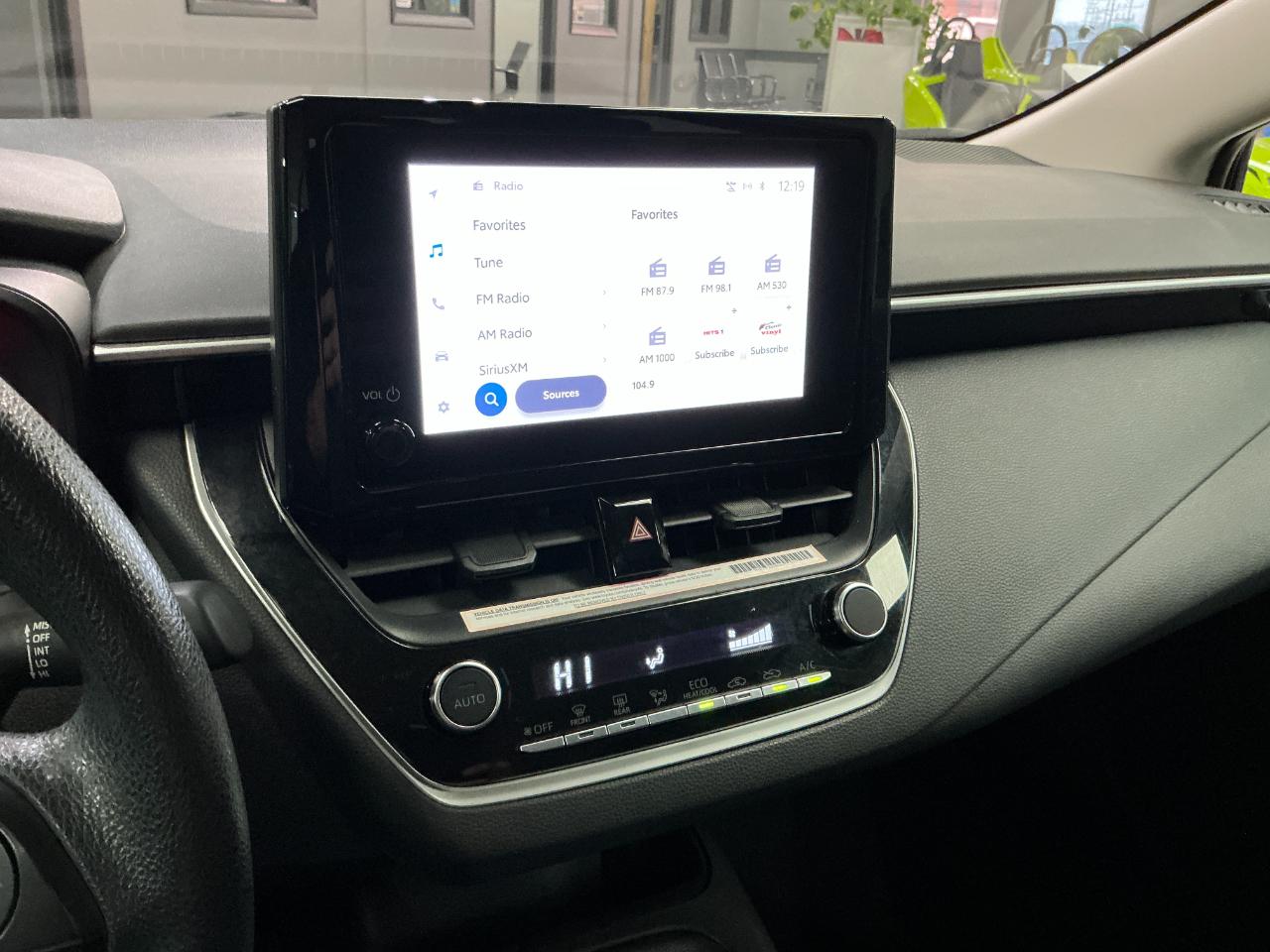 Toyota Corolla LE CVT (Natl) 2024