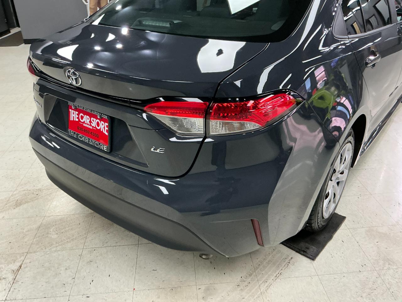 Toyota Corolla LE CVT (Natl) 2024