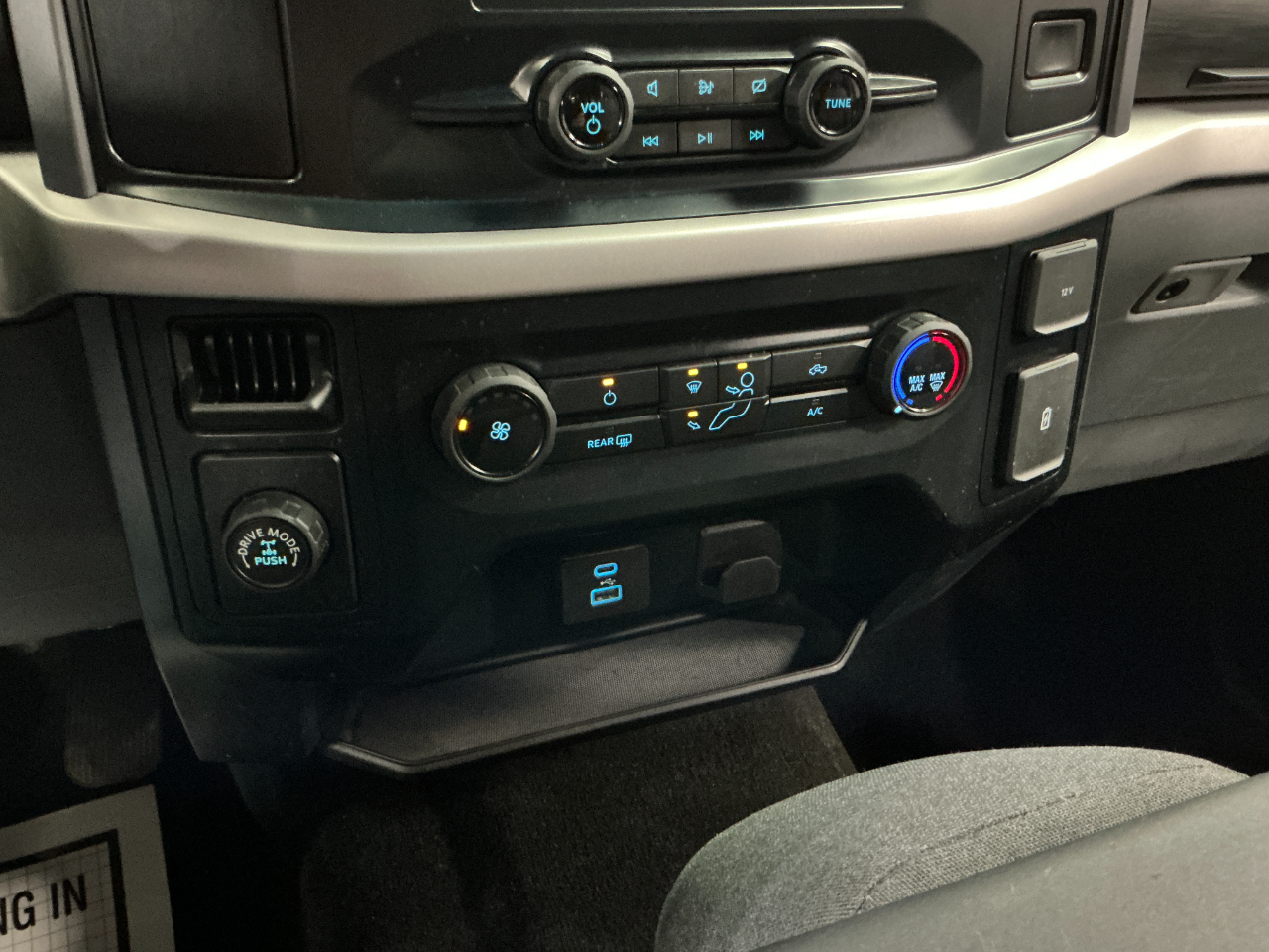 Ford F-150 XLT 2WD SuperCab 6.5' Box 2022