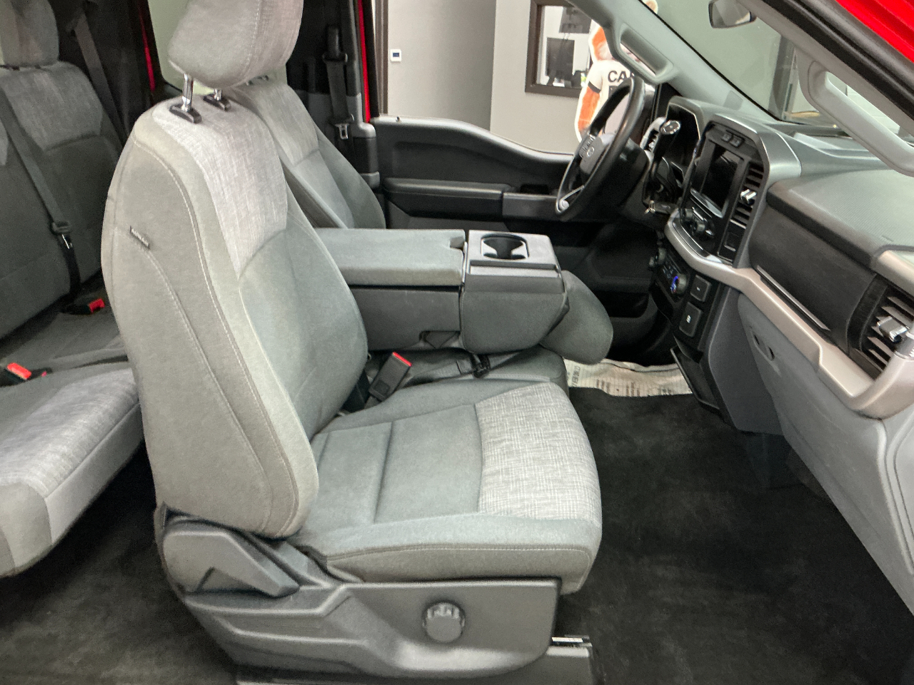 Ford F-150 XLT 2WD SuperCab 6.5' Box 2022