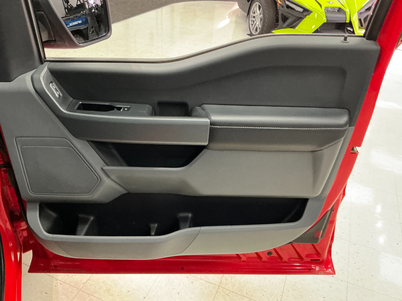 Ford F-150 XLT 2WD SuperCab 6.5' Box 2022