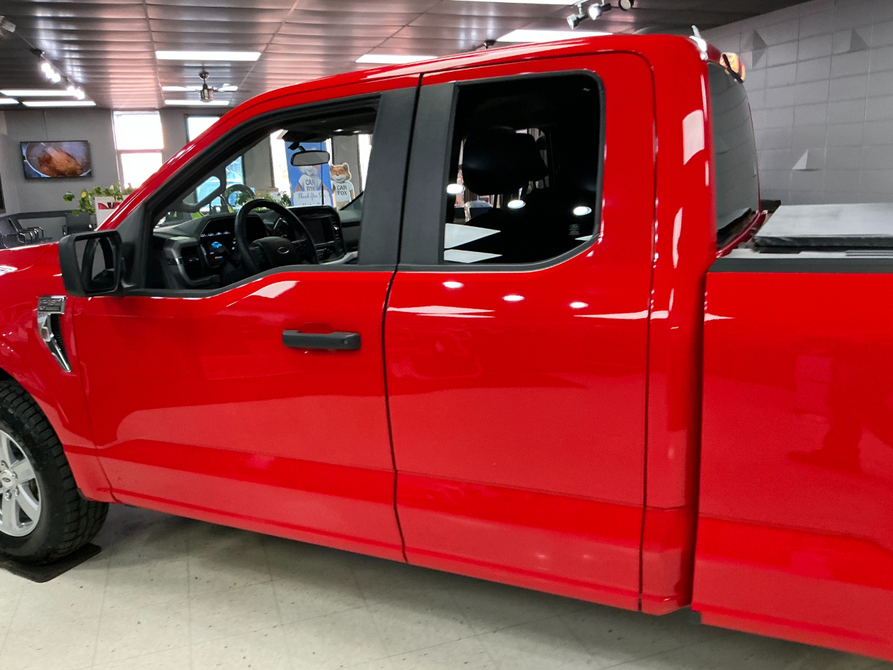 Ford F-150 XLT 2WD SuperCab 6.5' Box 2022