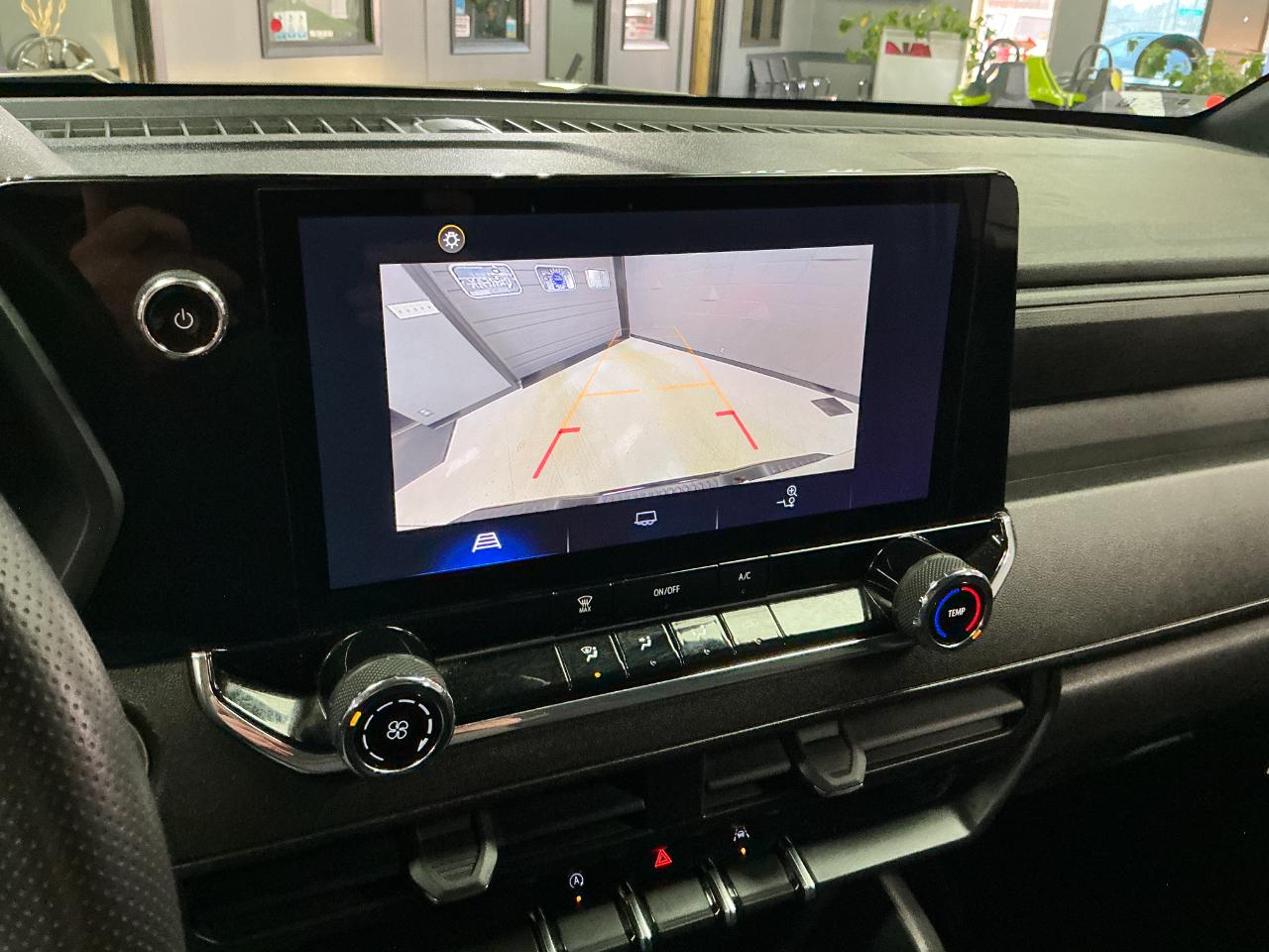 Chevrolet Colorado 2WD Crew Cab WT 2023