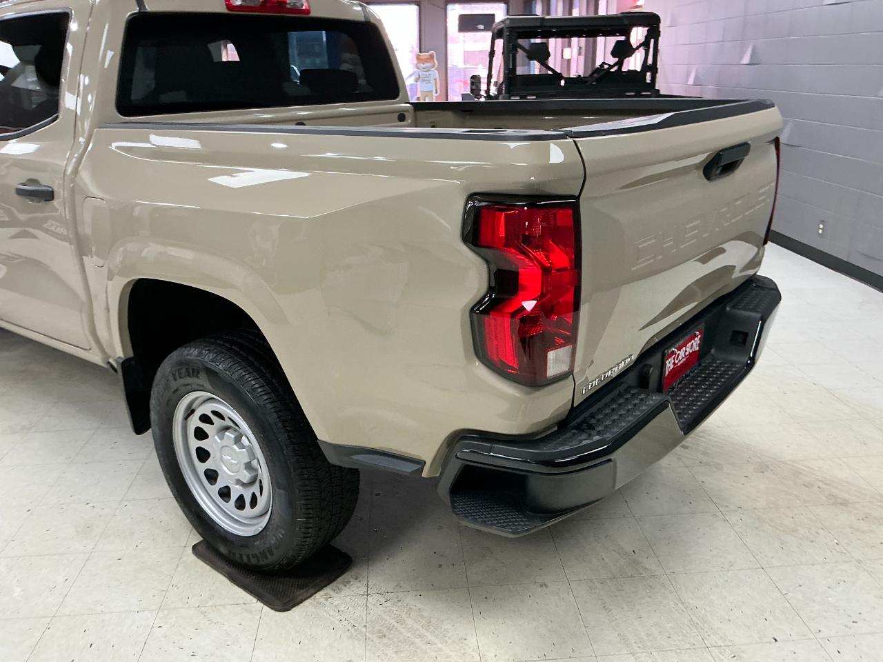 Chevrolet Colorado 2WD Crew Cab WT 2023