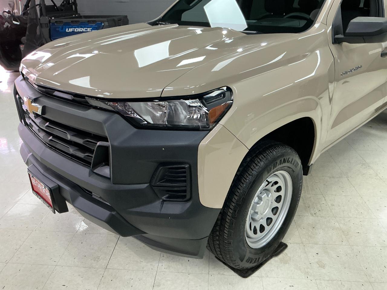 Chevrolet Colorado 2WD Crew Cab WT 2023