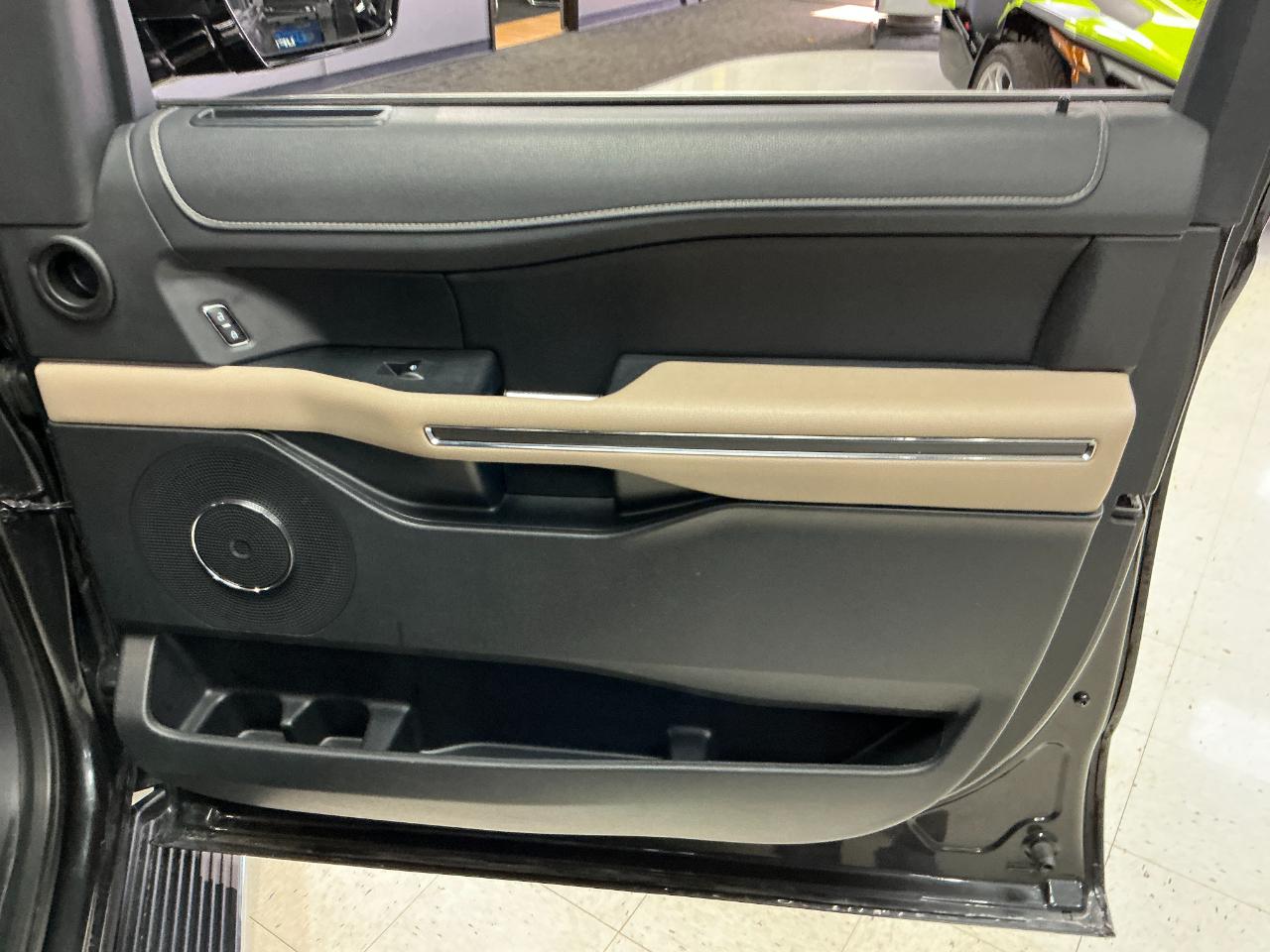 Ford Expedition Max XLT 4x4 2023