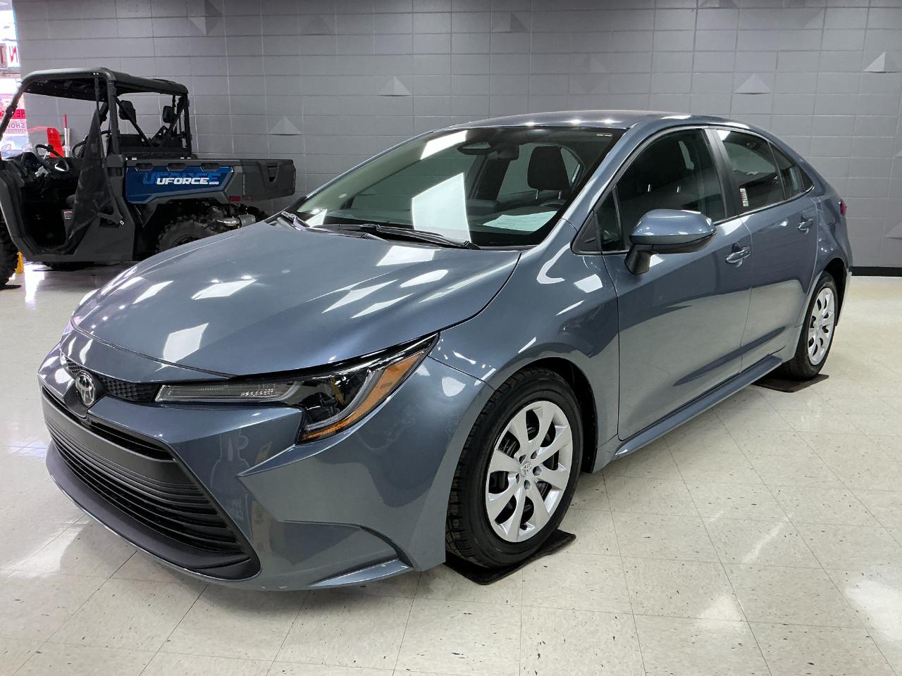 Toyota Corolla LE CVT (Natl) 2024