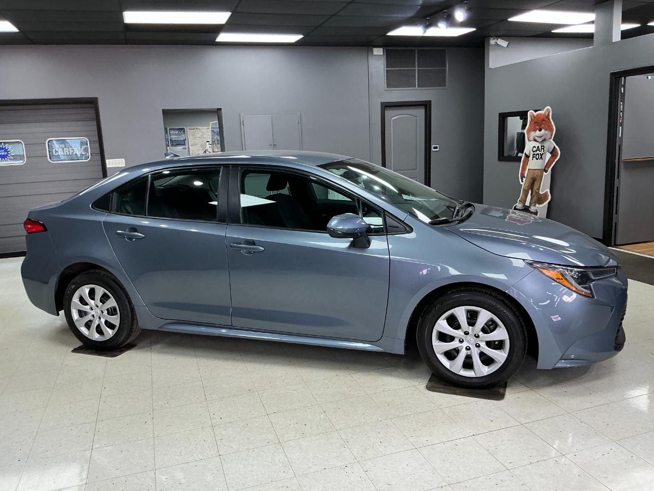 Toyota Corolla LE CVT (Natl) 2024