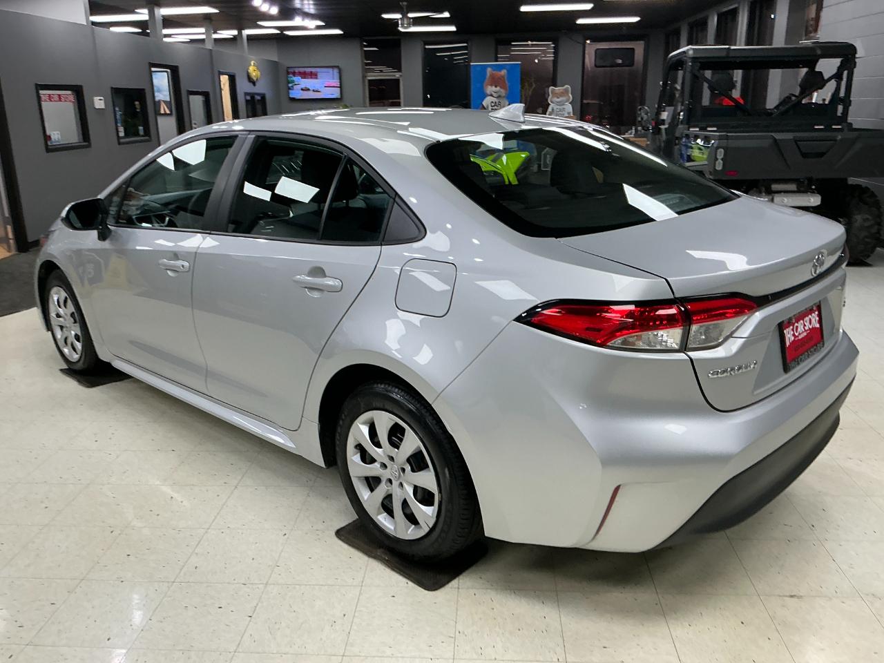 Toyota Corolla LE CVT (Natl) 2025