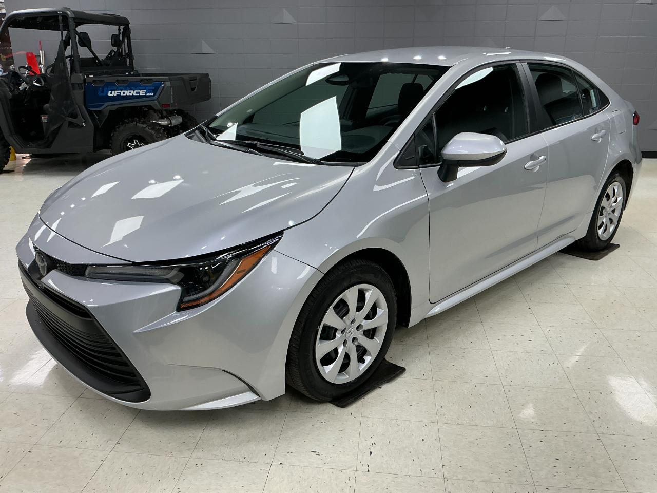 Toyota Corolla LE CVT (Natl) 2025