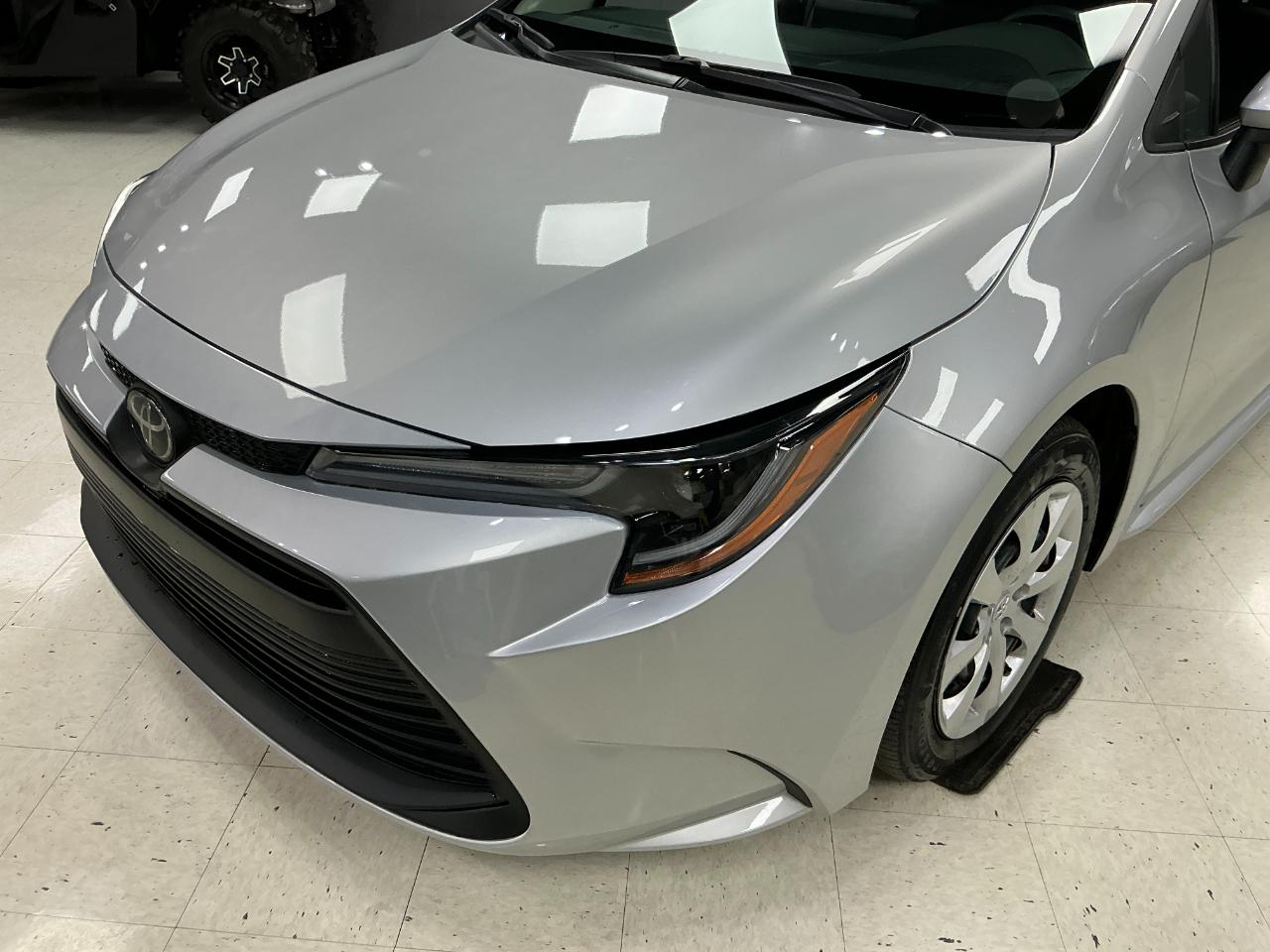 Toyota Corolla LE CVT (Natl) 2025