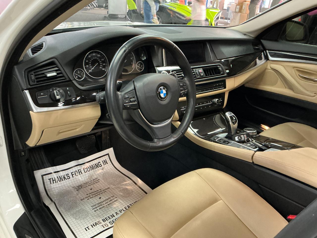 BMW 5 Series 4dr Sdn 528i xDrive AWD 2016