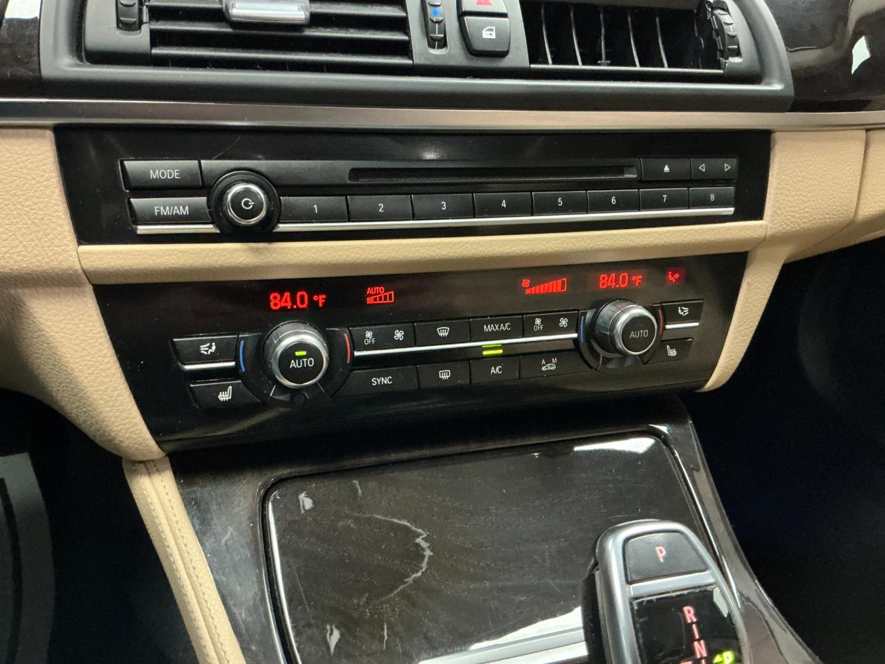 BMW 5 Series 4dr Sdn 528i xDrive AWD 2016