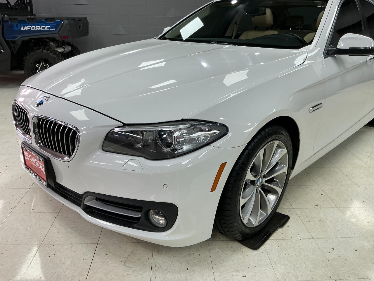 BMW 5 Series 4dr Sdn 528i xDrive AWD 2016