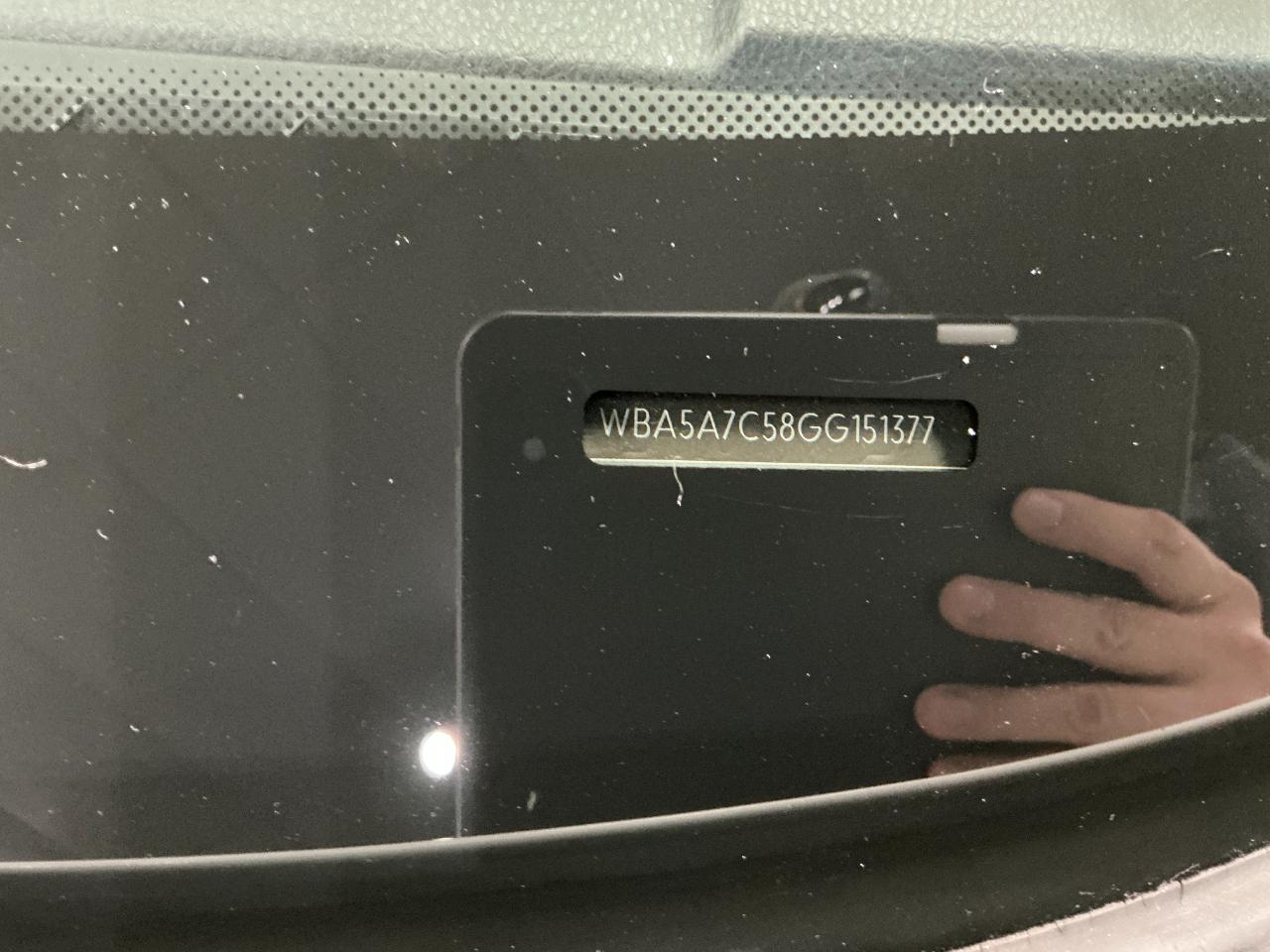 BMW 5 Series 4dr Sdn 528i xDrive AWD 2016