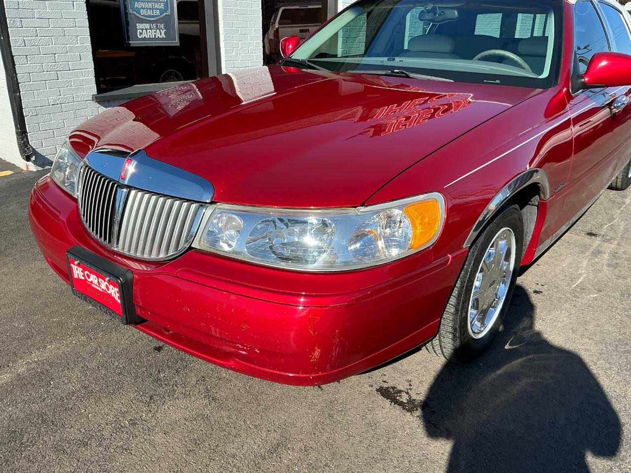 Lincoln Town Car 4dr Sdn Signature 1998