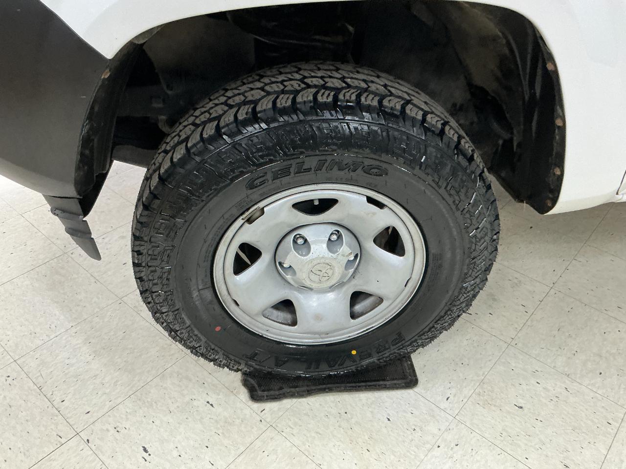 Toyota Tacoma 4WD SR Access Cab 6' Bed I4 AT (Natl) 2022