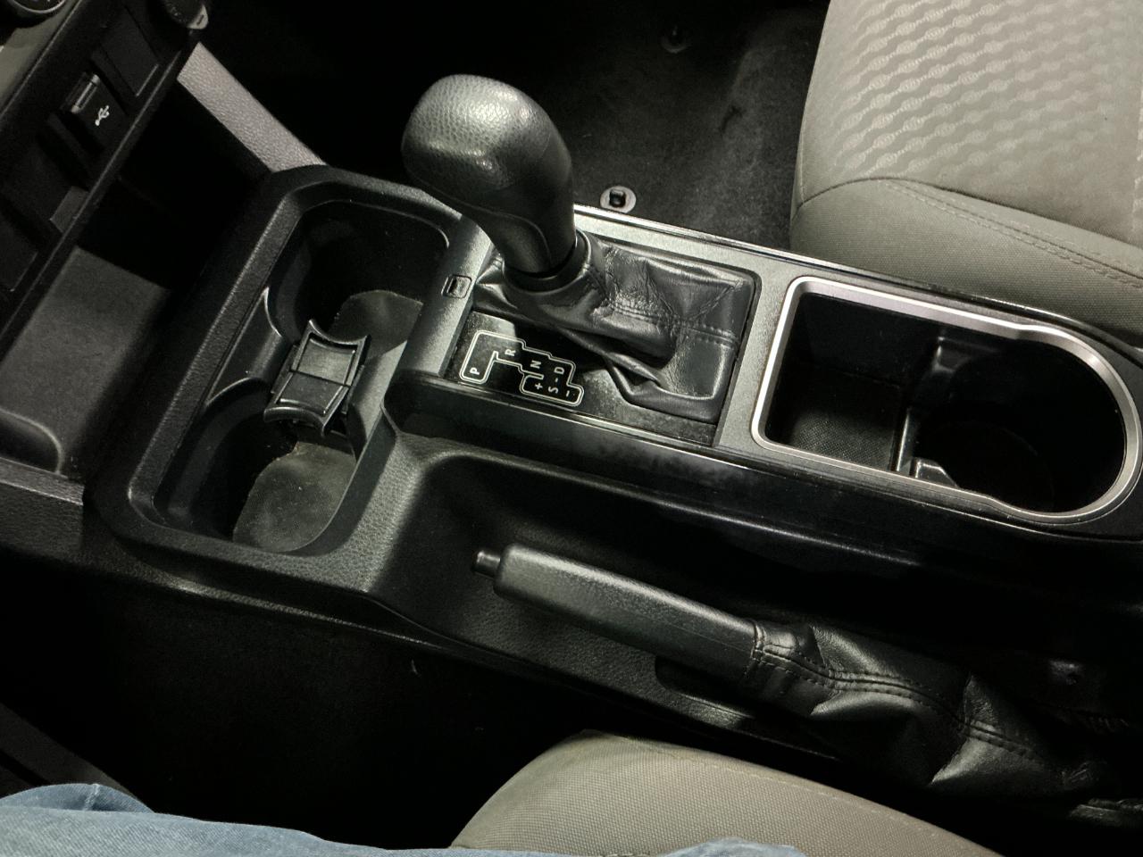 Toyota Tacoma 4WD SR Access Cab 6' Bed I4 AT (Natl) 2022