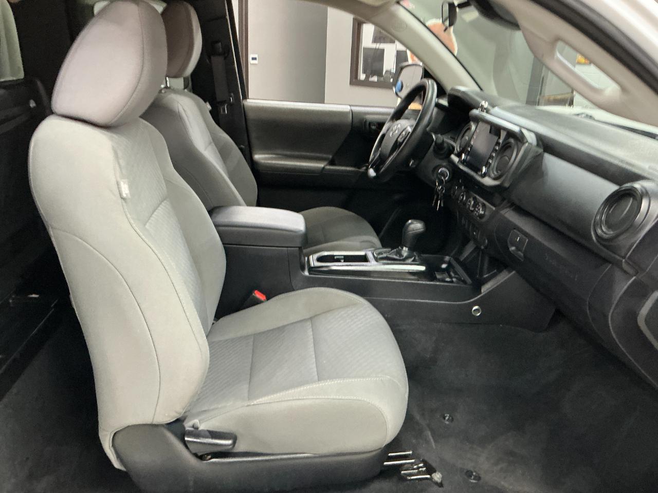 Toyota Tacoma 4WD SR Access Cab 6' Bed I4 AT (Natl) 2022