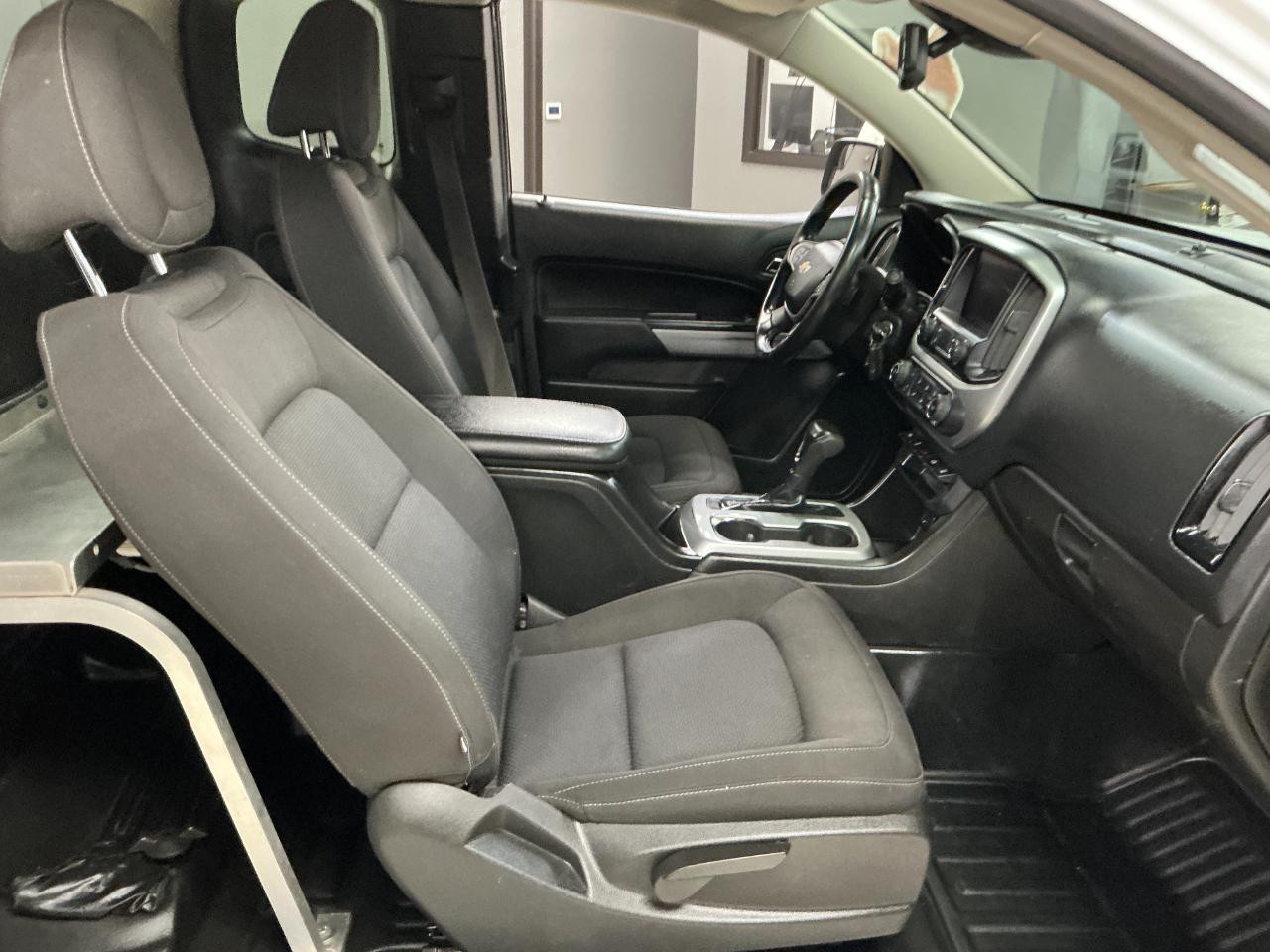 Chevrolet Colorado 2WD Ext Cab 128" LT 2021