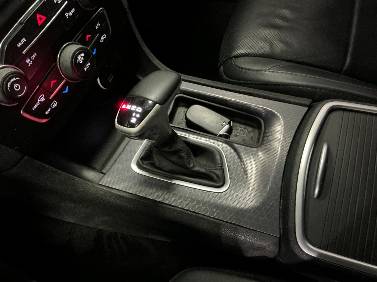 Dodge Charger SXT AWD 2017