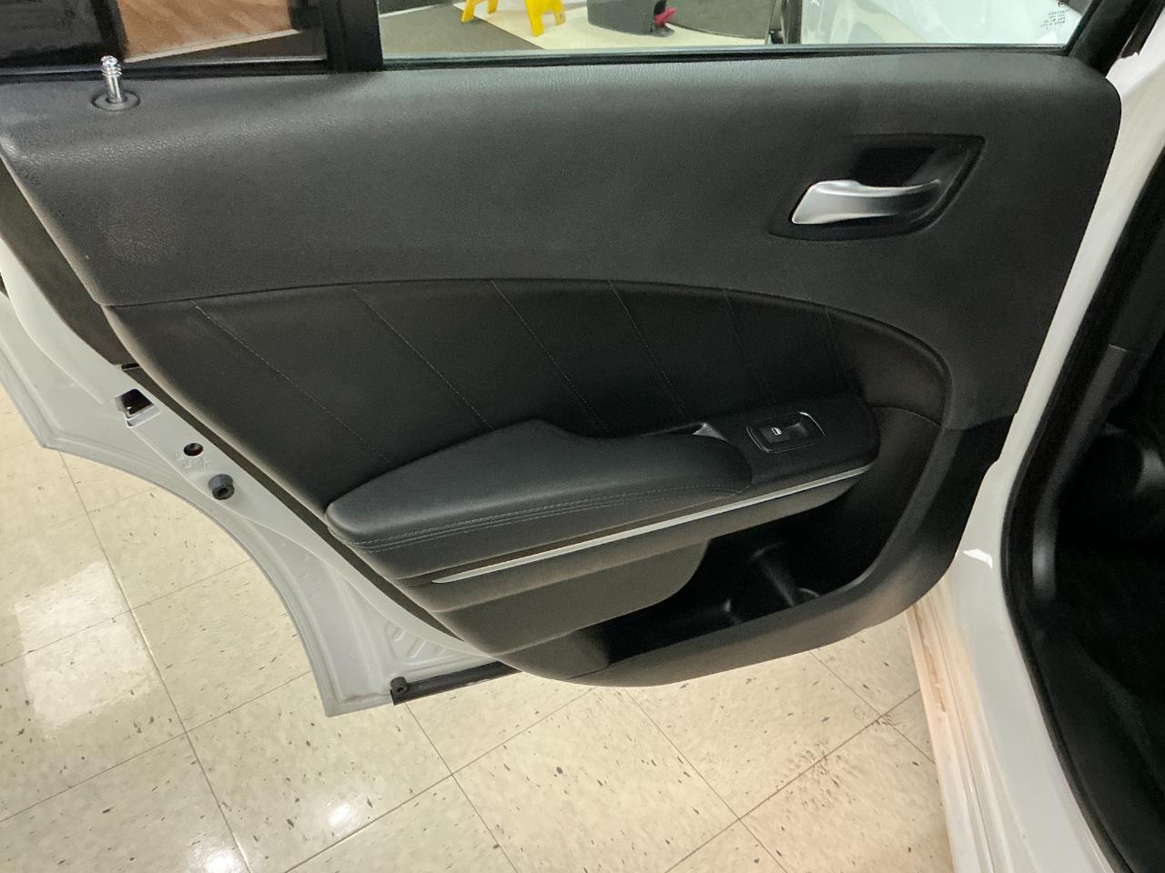 Dodge Charger SXT AWD 2017