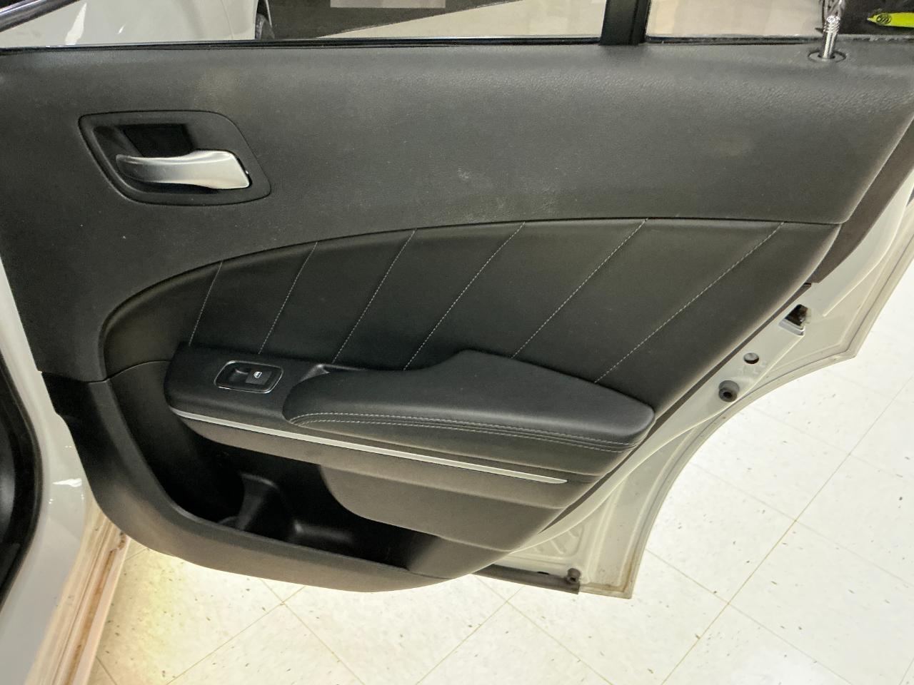 Dodge Charger SXT AWD 2017