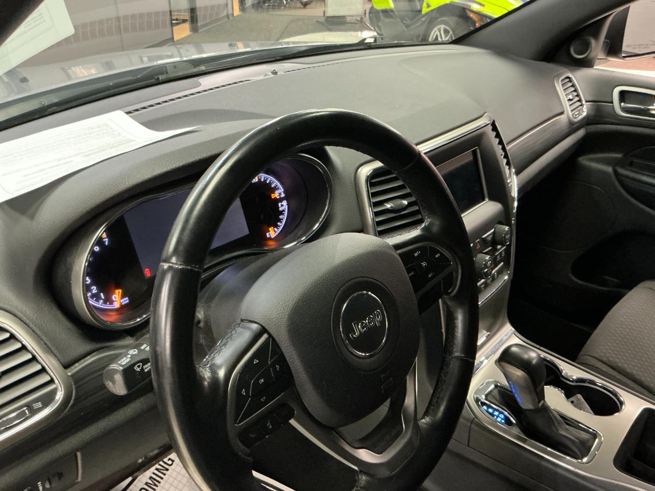 Jeep Grand Cherokee Laredo E 4x2 2021