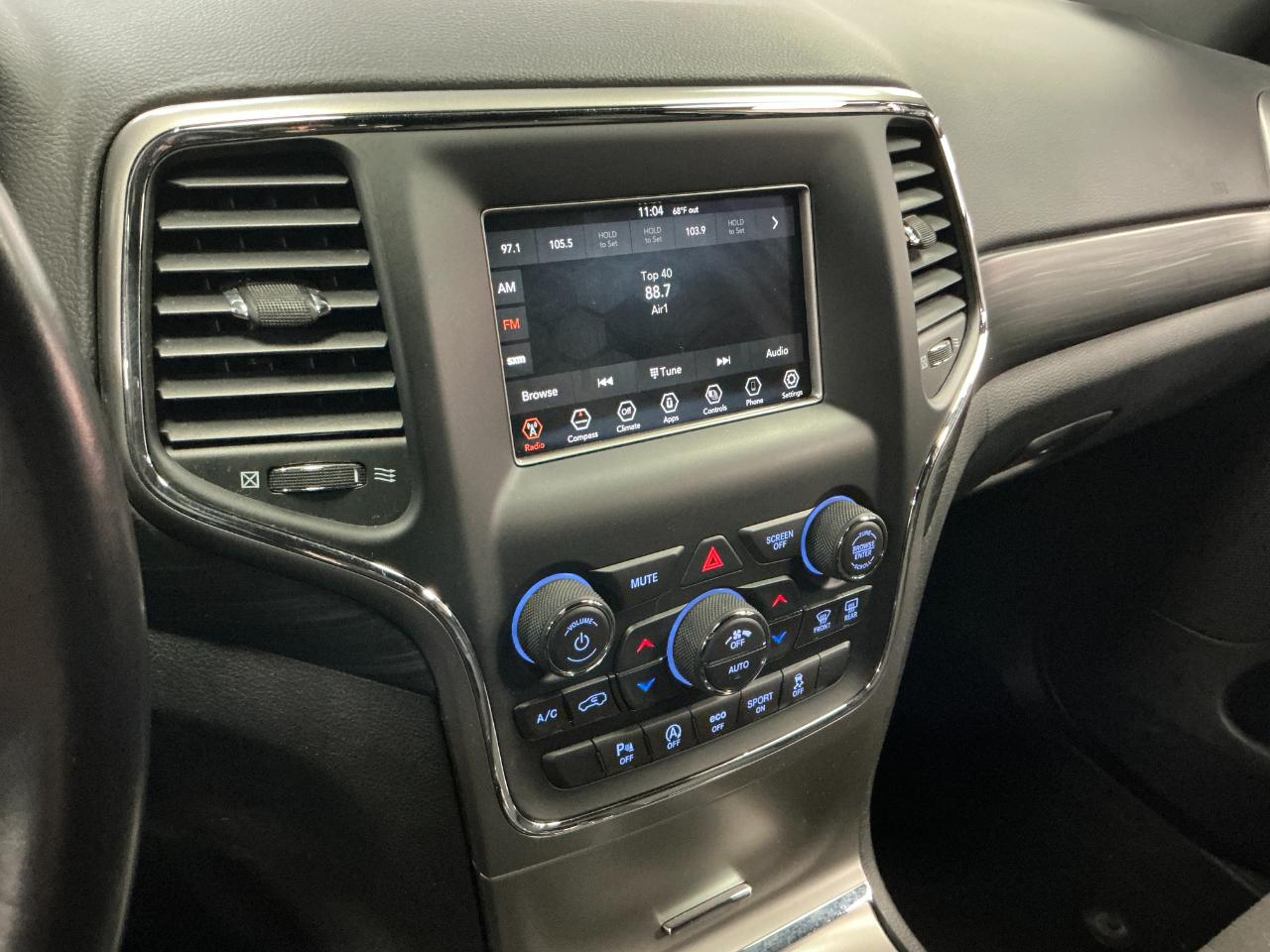 Jeep Grand Cherokee Laredo E 4x2 2021