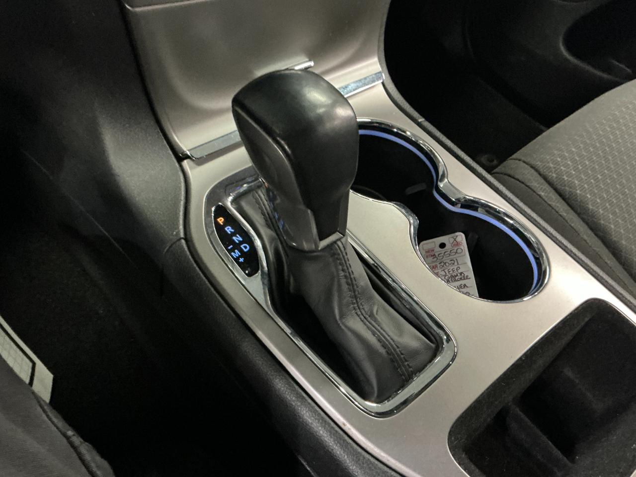 Jeep Grand Cherokee Laredo E 4x2 2021