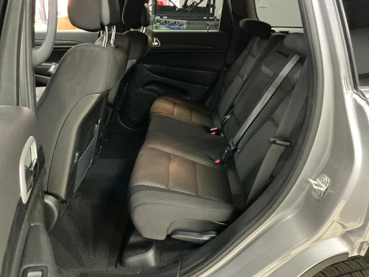 Jeep Grand Cherokee Laredo E 4x2 2021