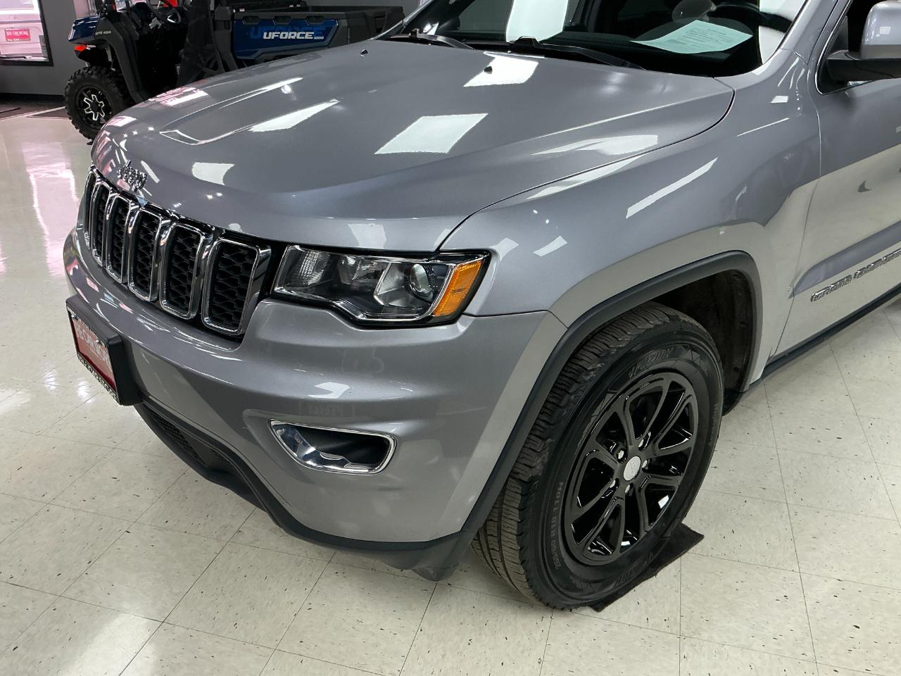 Jeep Grand Cherokee Laredo E 4x2 2021