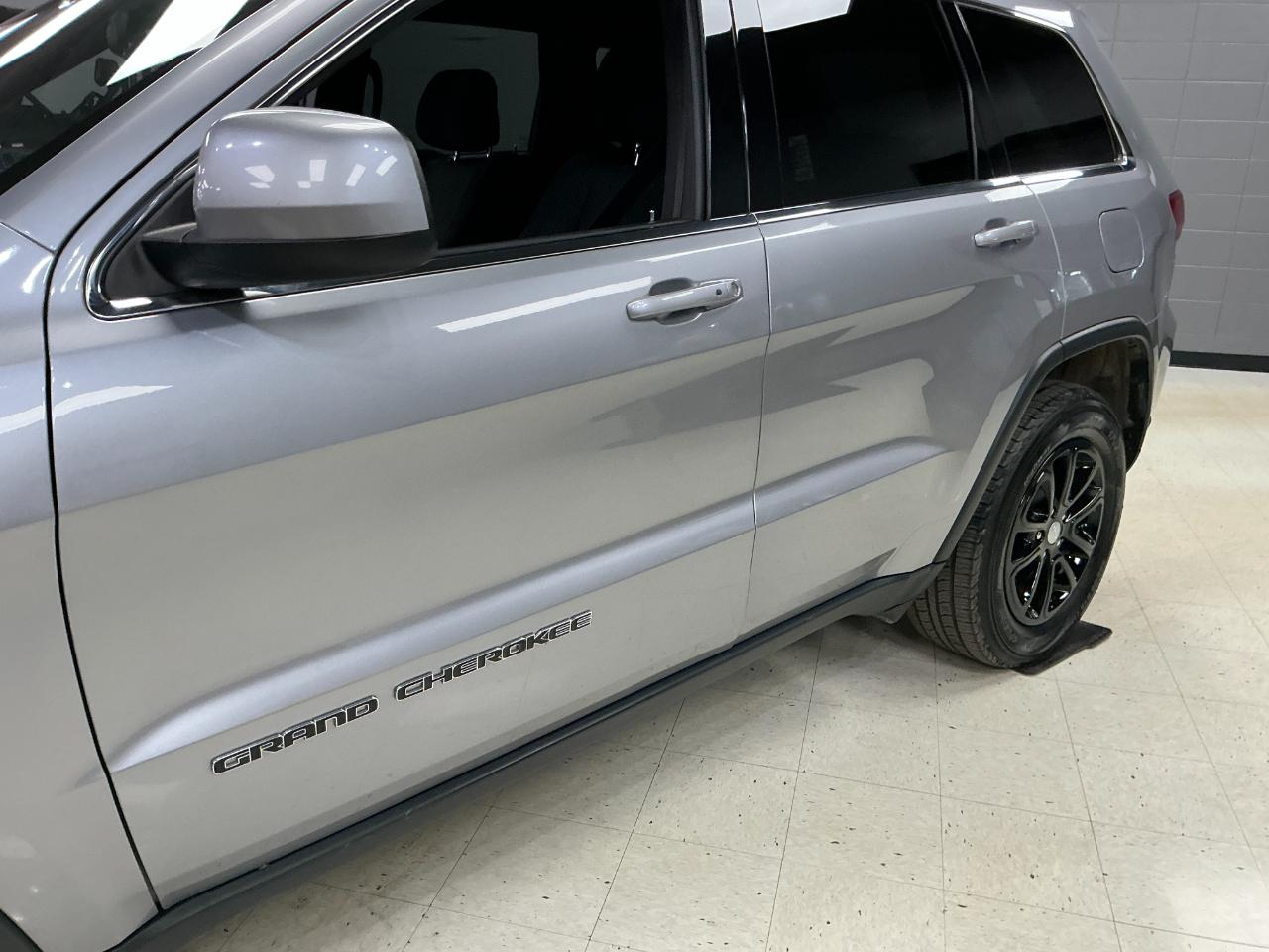 Jeep Grand Cherokee Laredo E 4x2 2021