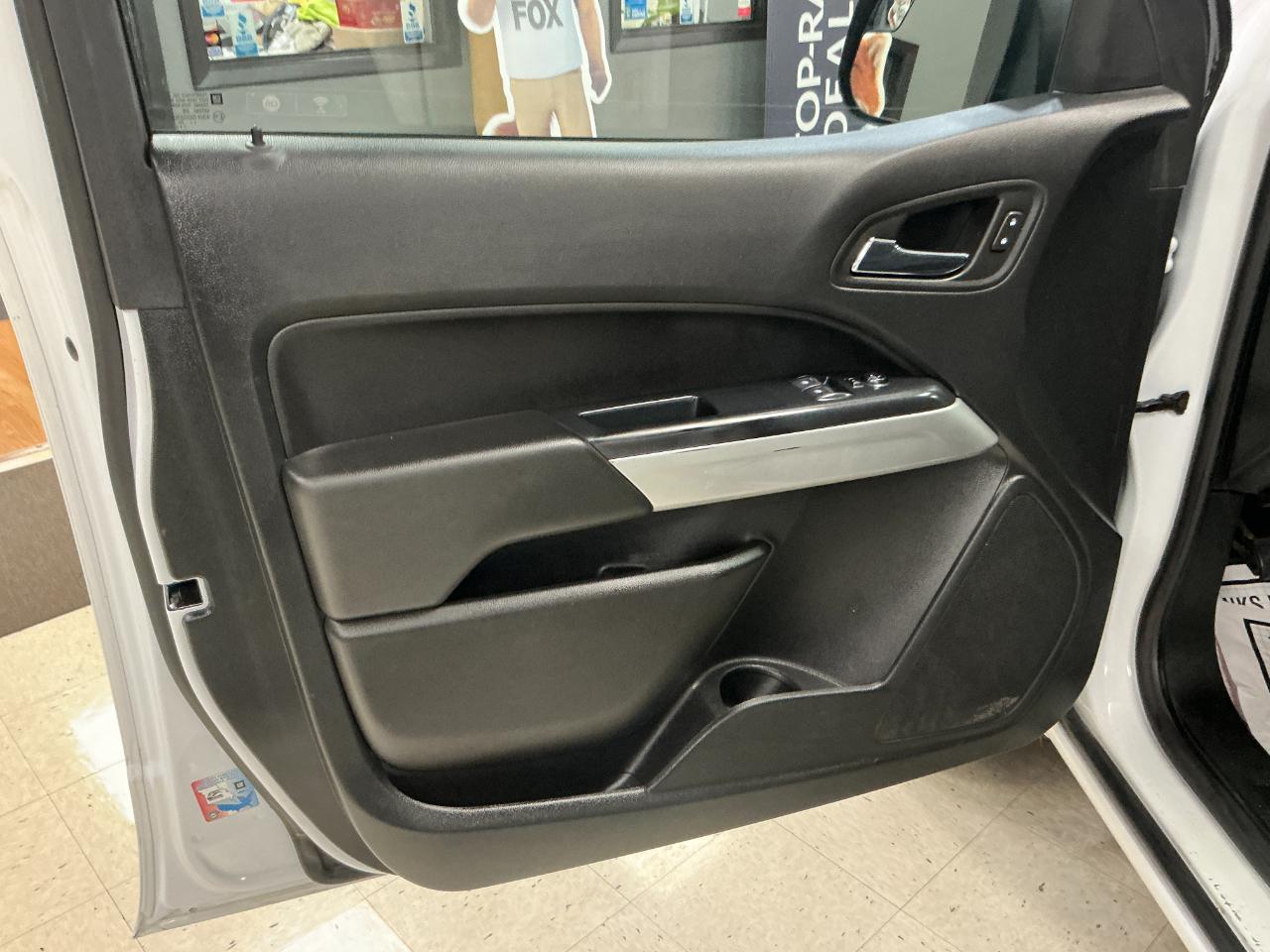 Chevrolet Colorado 2WD Ext Cab 128" LT 2022