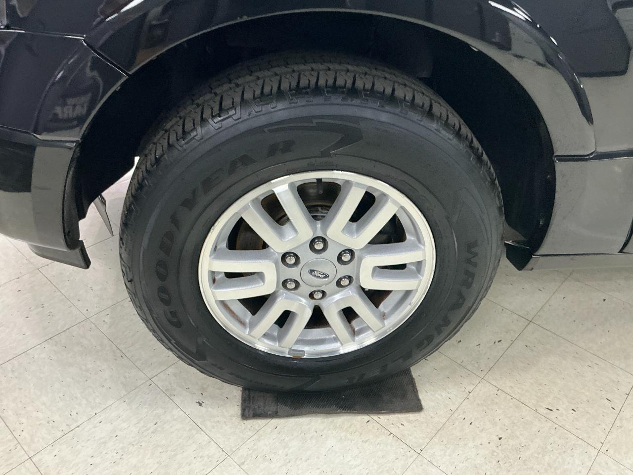 Ford Expedition 2WD 4dr Limited 2014