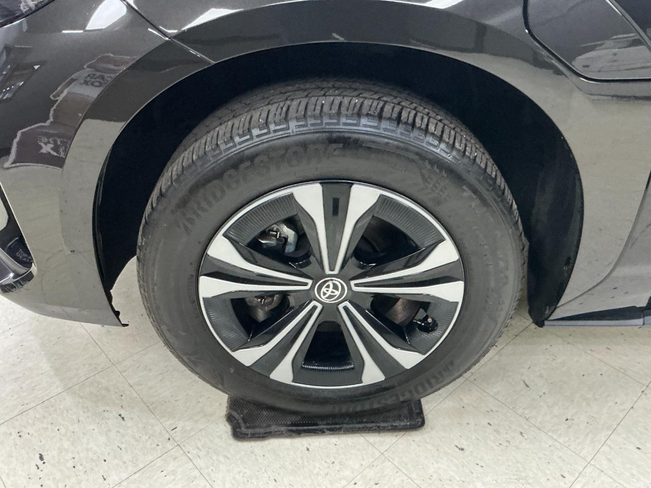 Toyota BZ4X XLE AWD 2023