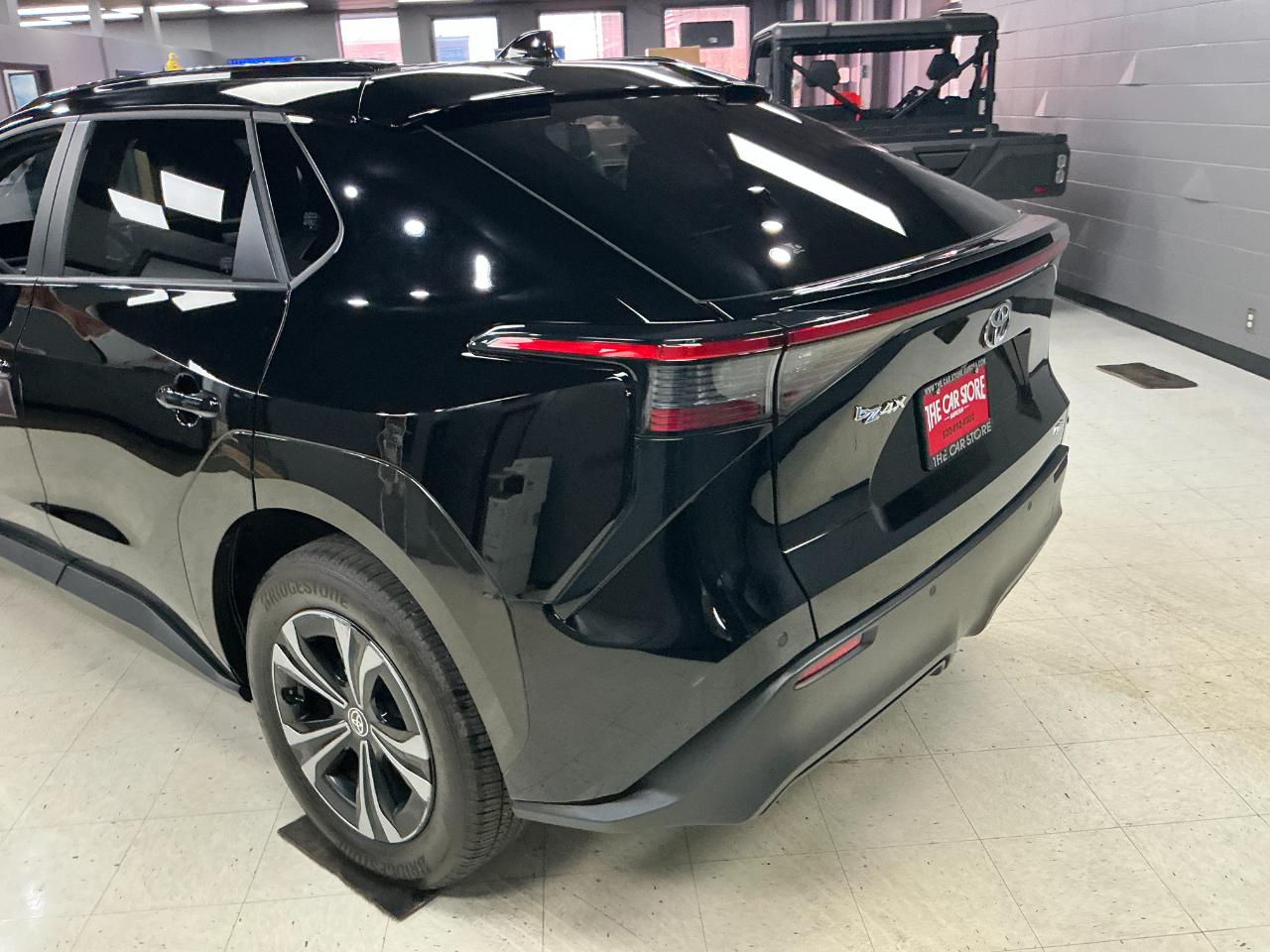 Toyota BZ4X XLE AWD 2023