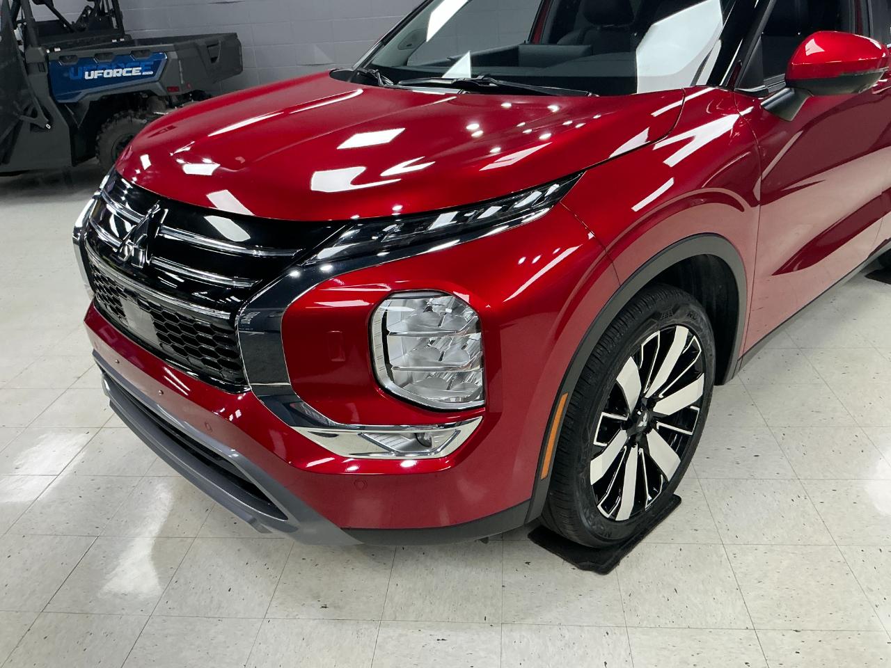 Mitsubishi Outlander SE AWD 2025