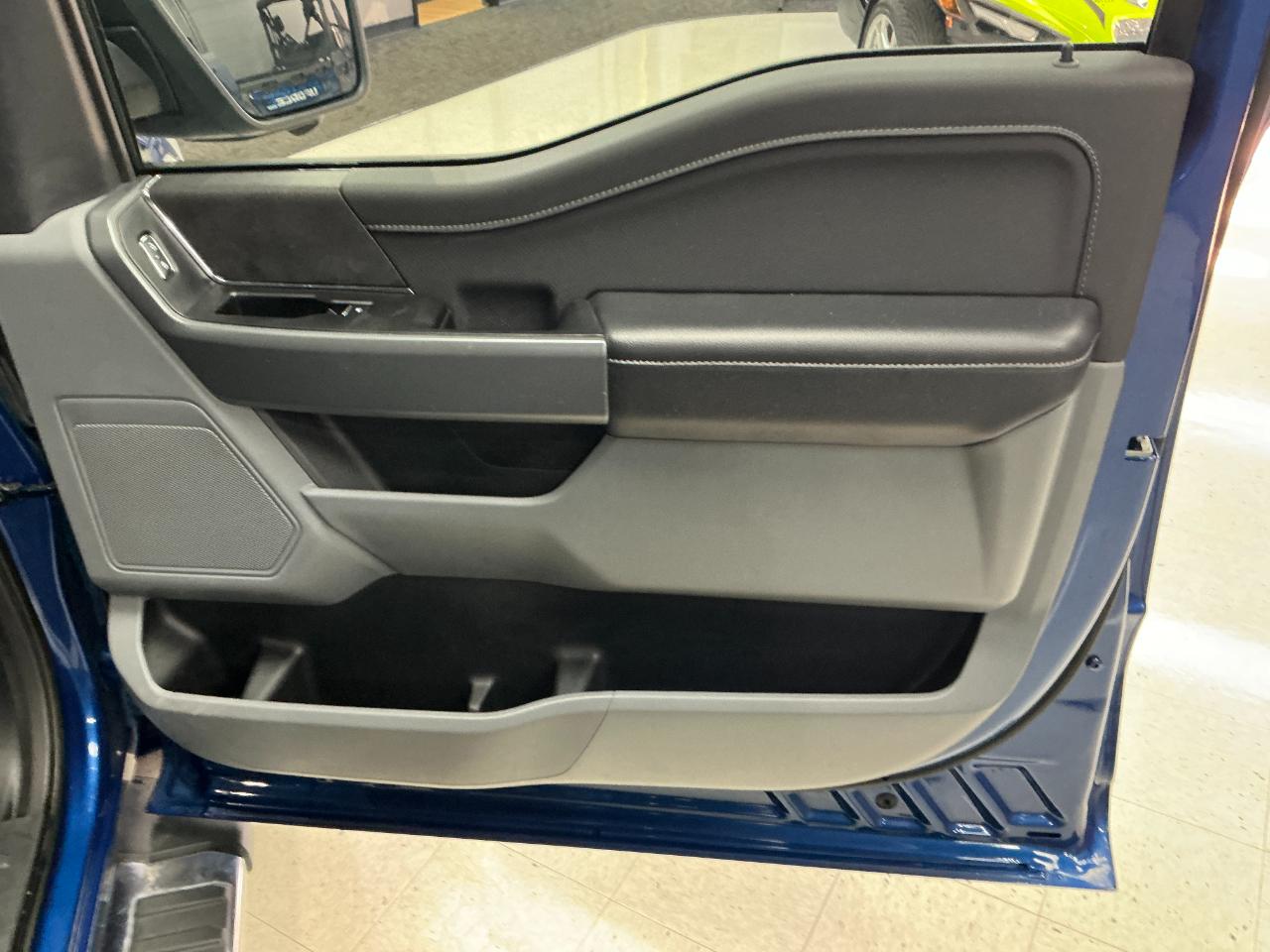 Ford F-150 XLT 4WD SuperCrew 5.5' Box 2024