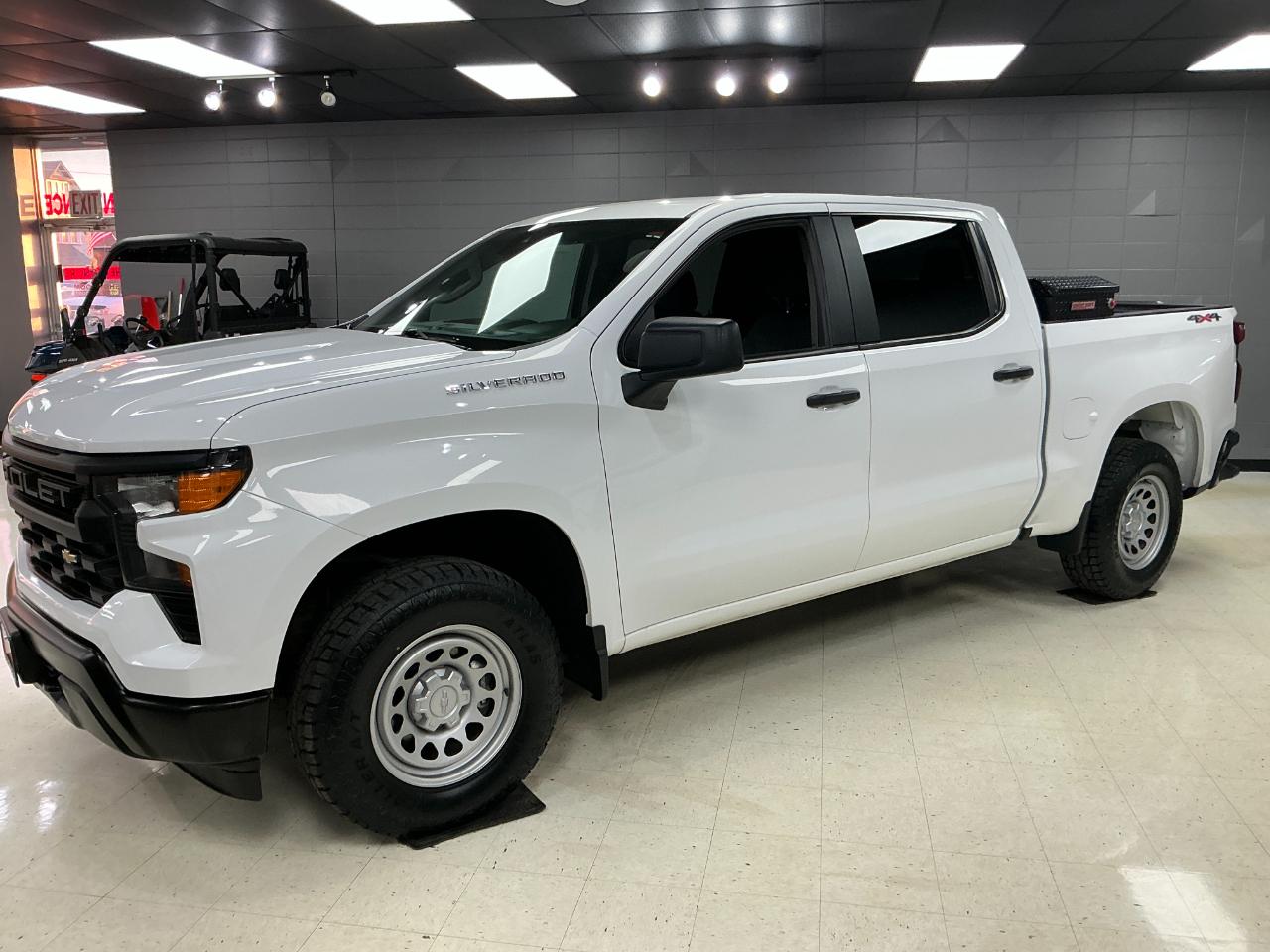 Chevrolet Silverado 1500 4WD Crew Cab 147" Work Truck 2023