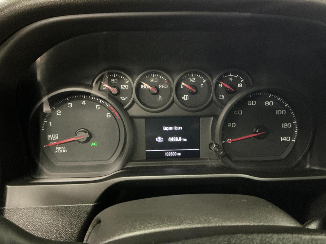 Chevrolet Silverado 1500 4WD Crew Cab 147" Work Truck 2023