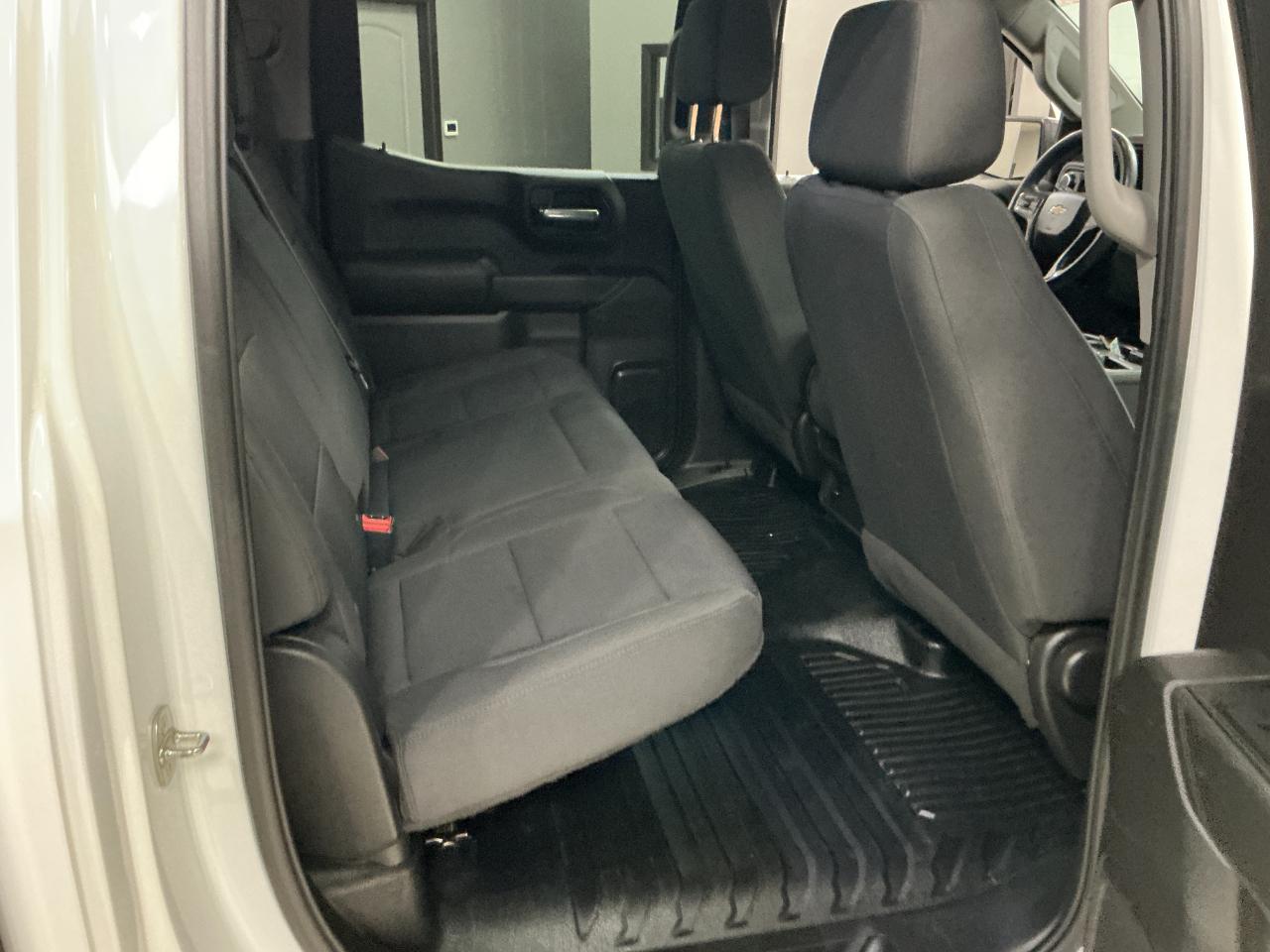 Chevrolet Silverado 1500 4WD Crew Cab 147" Work Truck 2023