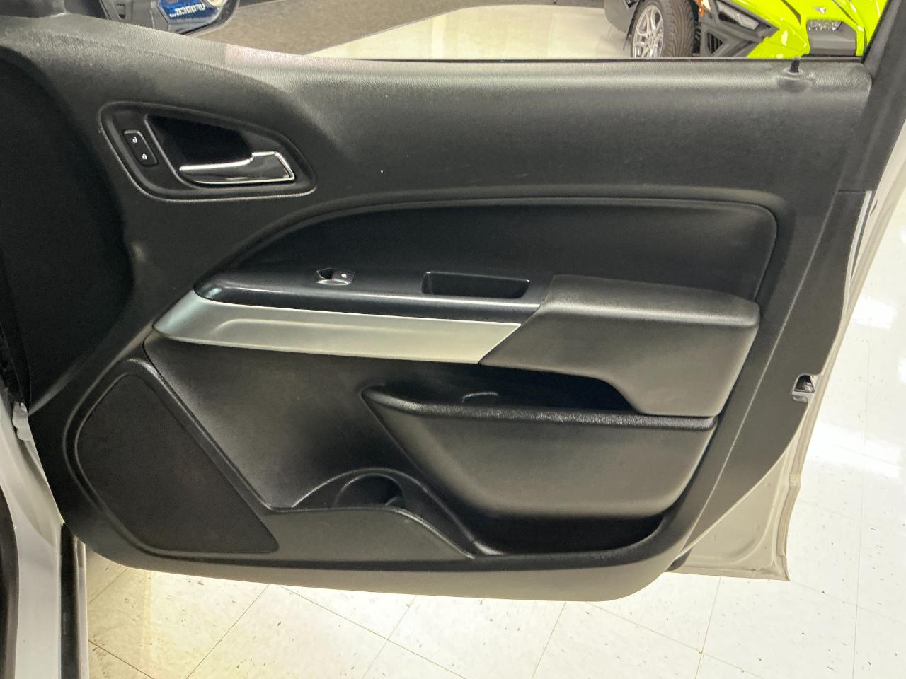 Chevrolet Colorado 2WD Ext Cab 128" LT 2022