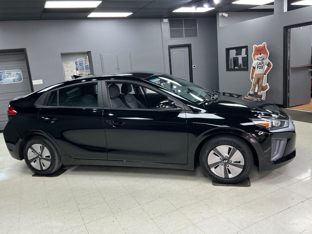 Hyundai Ioniq Hybrid Blue Hatchback 2021