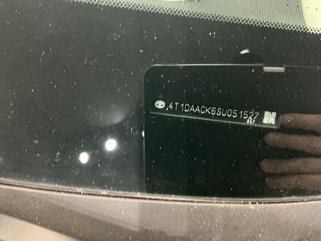 Toyota Camry LE (Natl) 2025