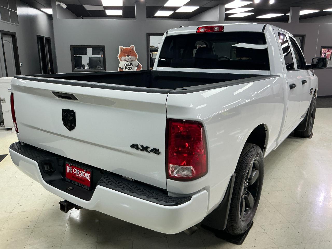 RAM 1500 Classic Express 4x4 Quad Cab 6'4" Box 2019