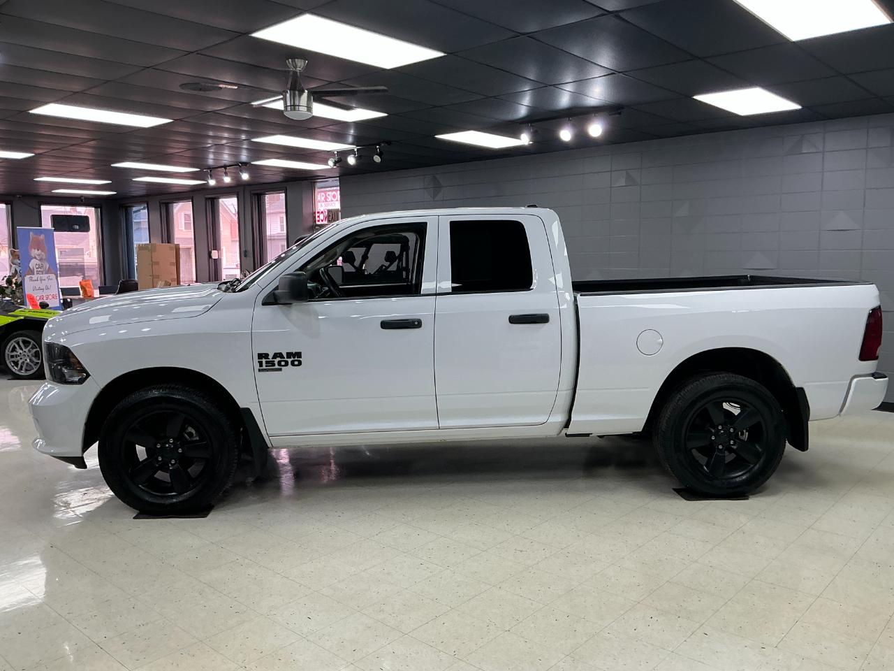 RAM 1500 Classic Express 4x4 Quad Cab 6'4" Box 2019